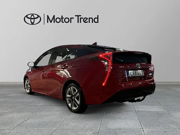 Toyota Prius 2016 photo 2