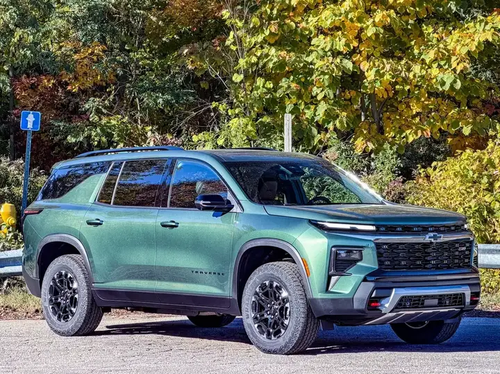 Chevrolet Traverse 2027 photo 3