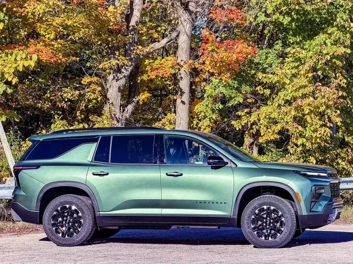 Chevrolet Traverse 2027 photo 5