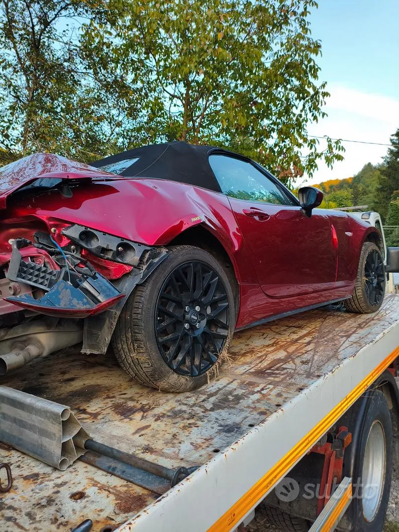 Mazda Mx-5 2022 photo 2