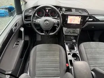 Volkswagen Touran 2019 photo 3