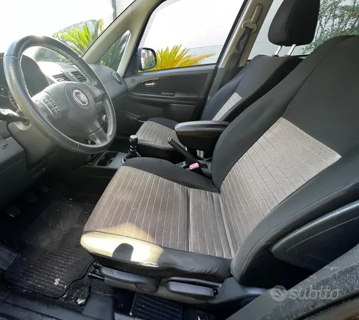 Fiat Sedici 2009 photo 2