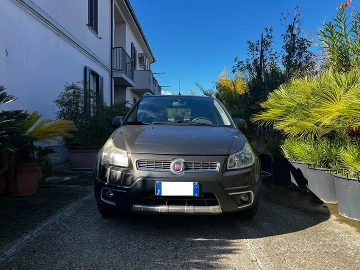 Fiat Sedici 2009 photo 3