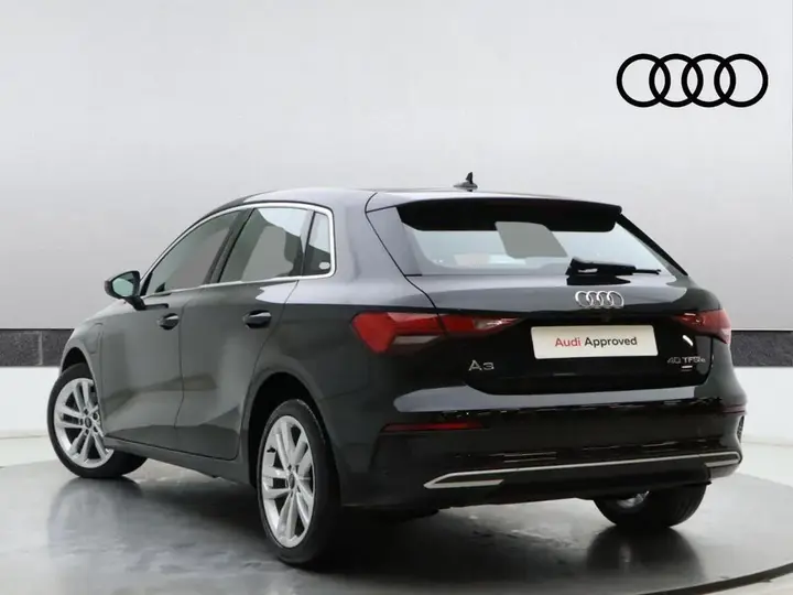 Audi A3 2023 photo 3