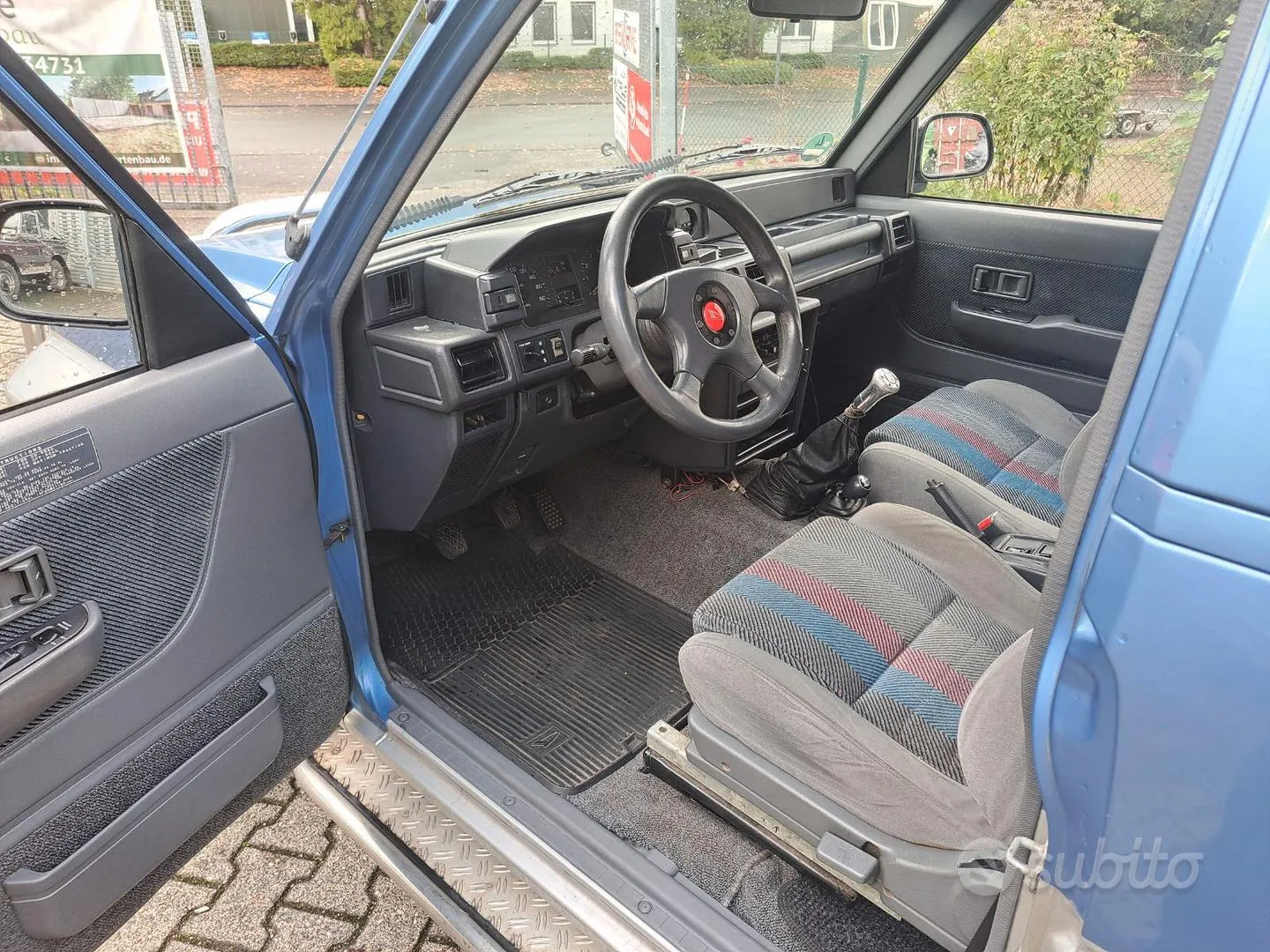 Daihatsu Feroza 1993 photo 5