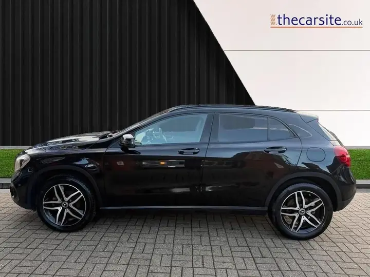 Mercedes-Benz Gla 2019 photo 4