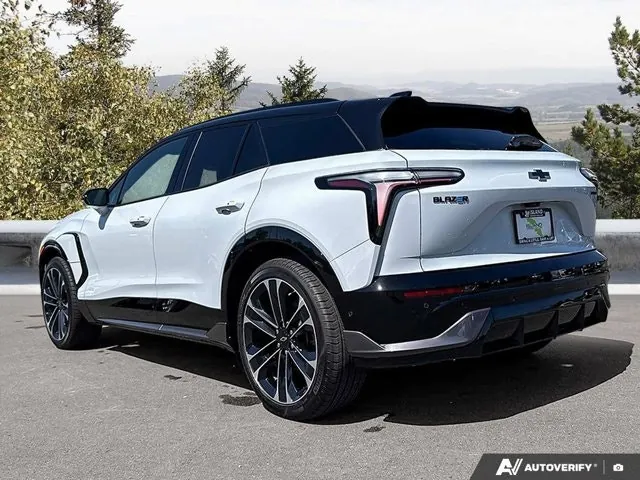Chevrolet Blazer 2026 photo 3
