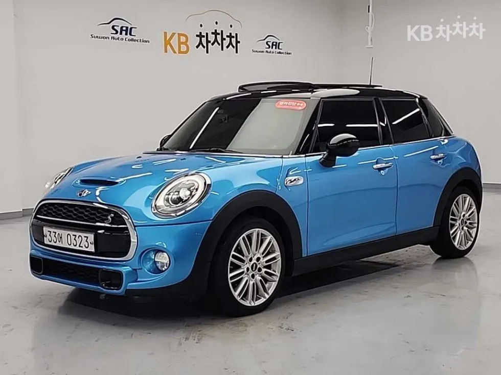 Mini Cooper 5 Door