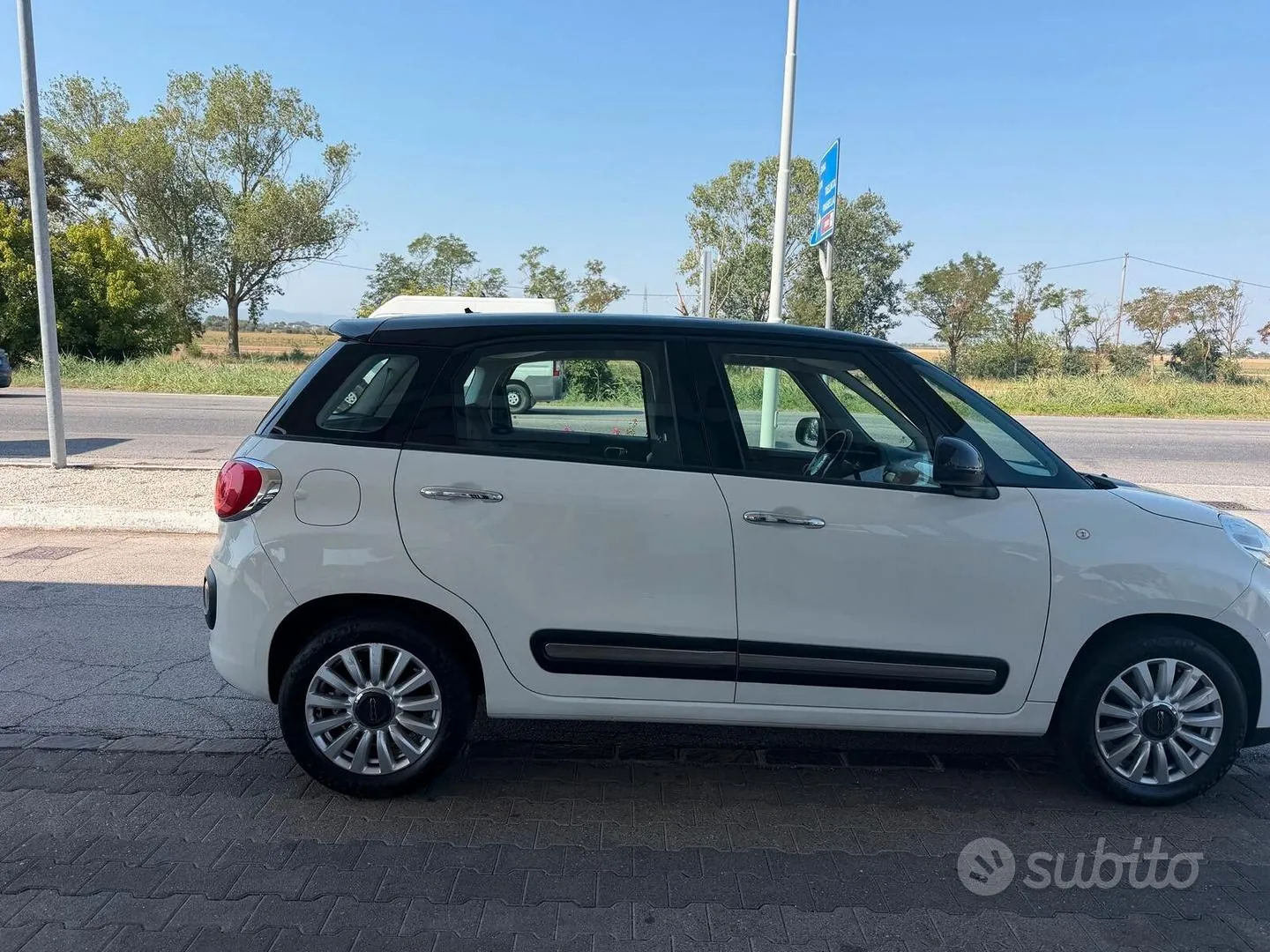 Fiat 500L 2014 photo 5
