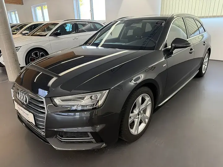 Audi A4 Avant 2018 photo 2