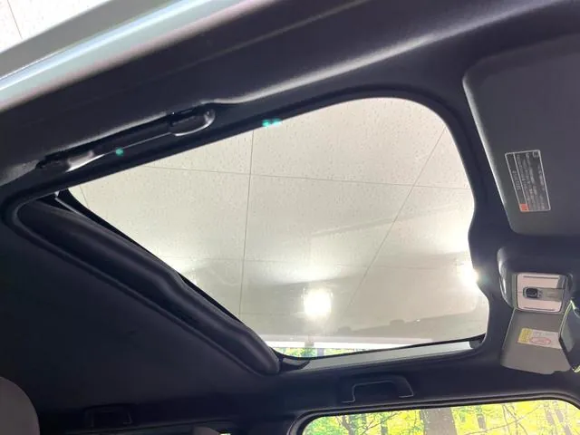 Daihatsu Tofut G Chrome Bench 2025 photo 5