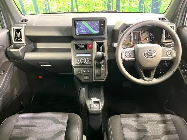 Daihatsu Tofut G Chrome Bench 2025 photo 2