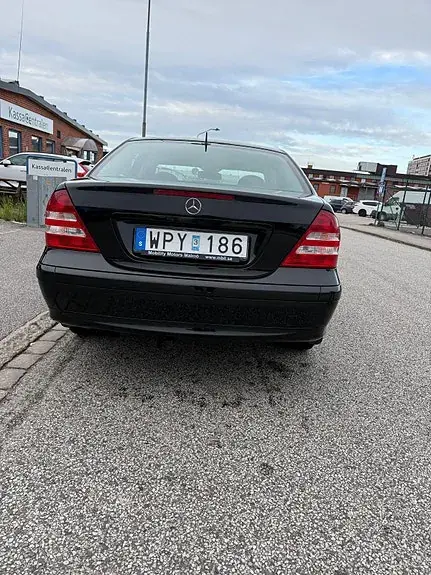 Mercedes-Benz C200 2005 photo 4