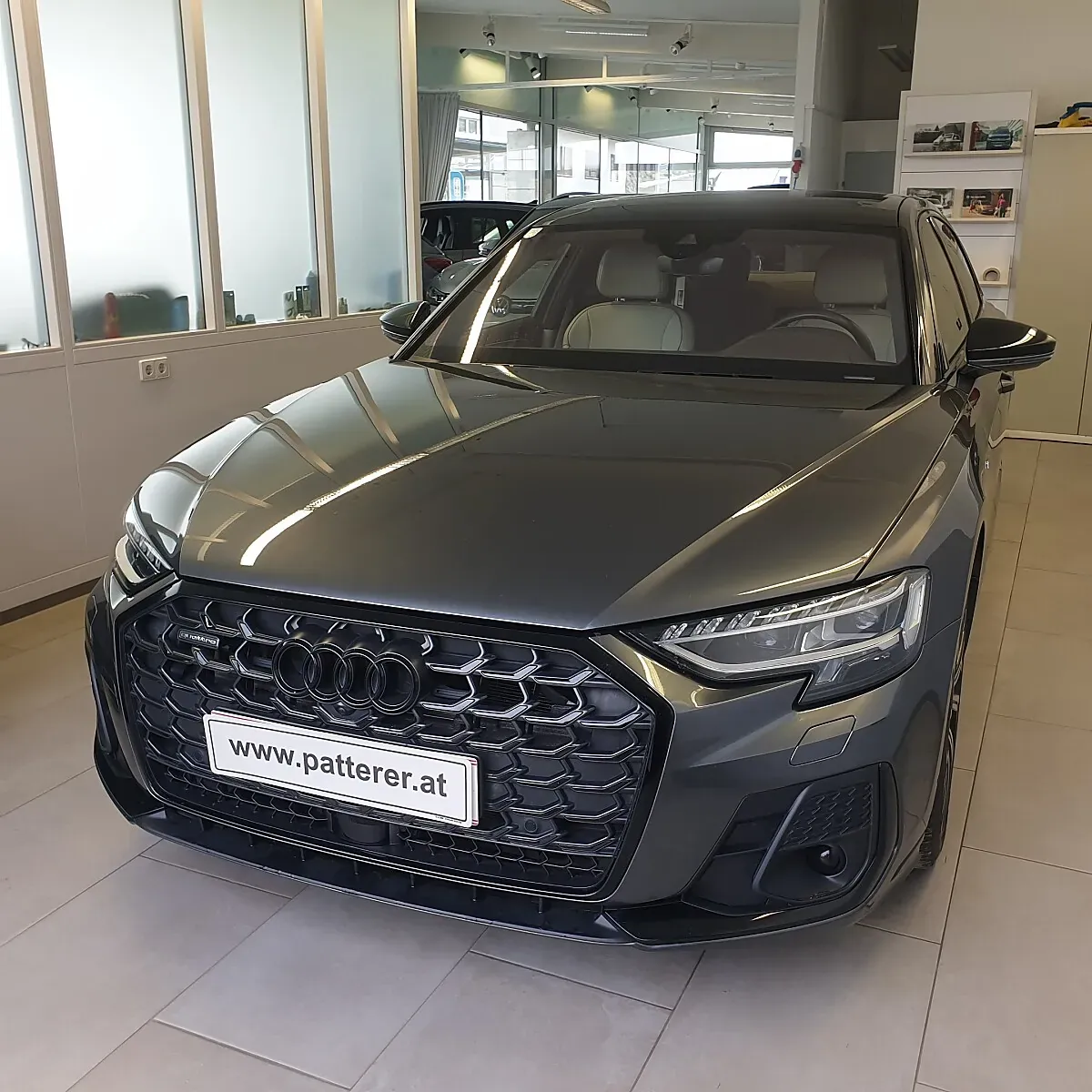 Audi A8 2023 photo 3