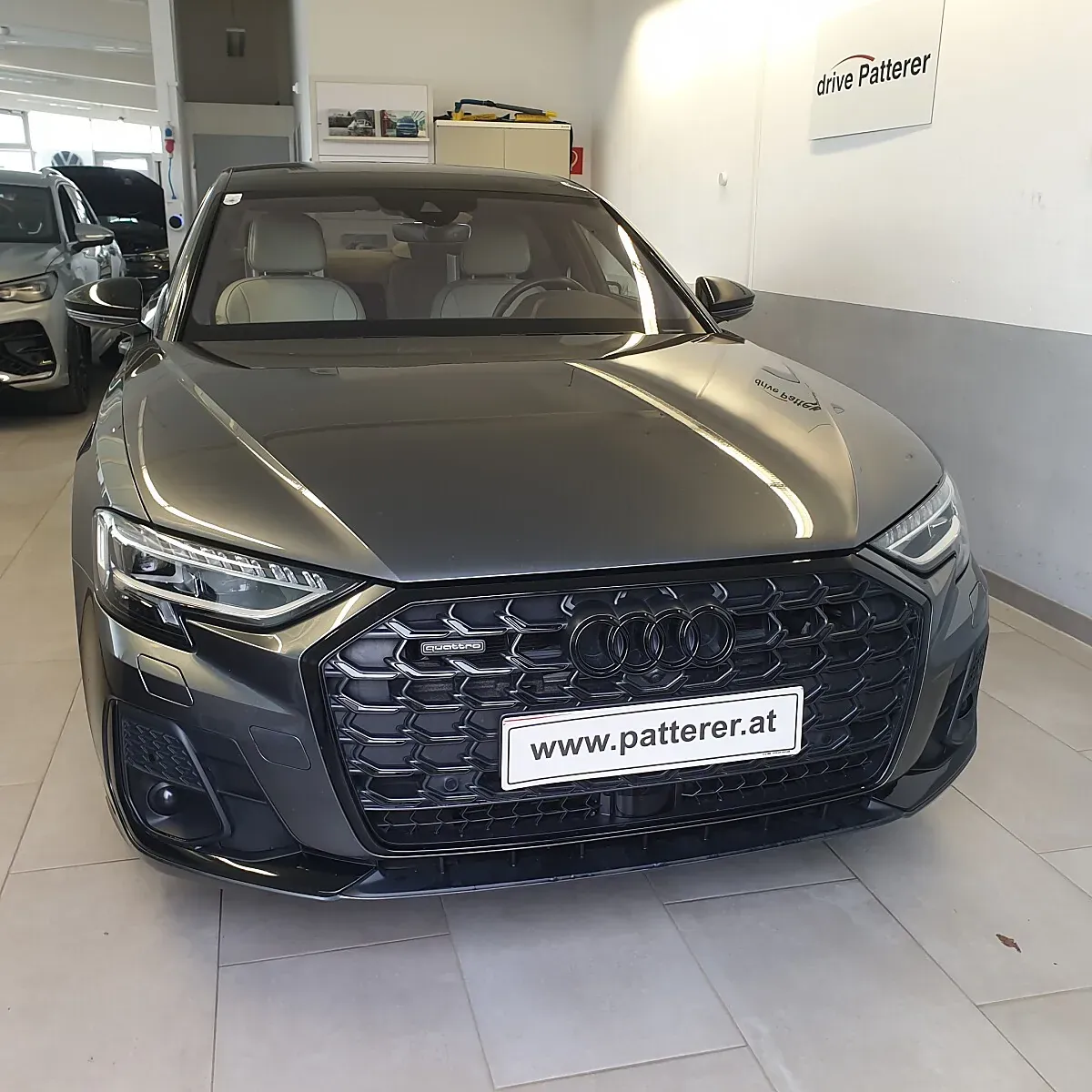 Audi A8 2023 photo 2