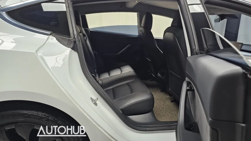 Tesla Model 3 2020 photo 5
