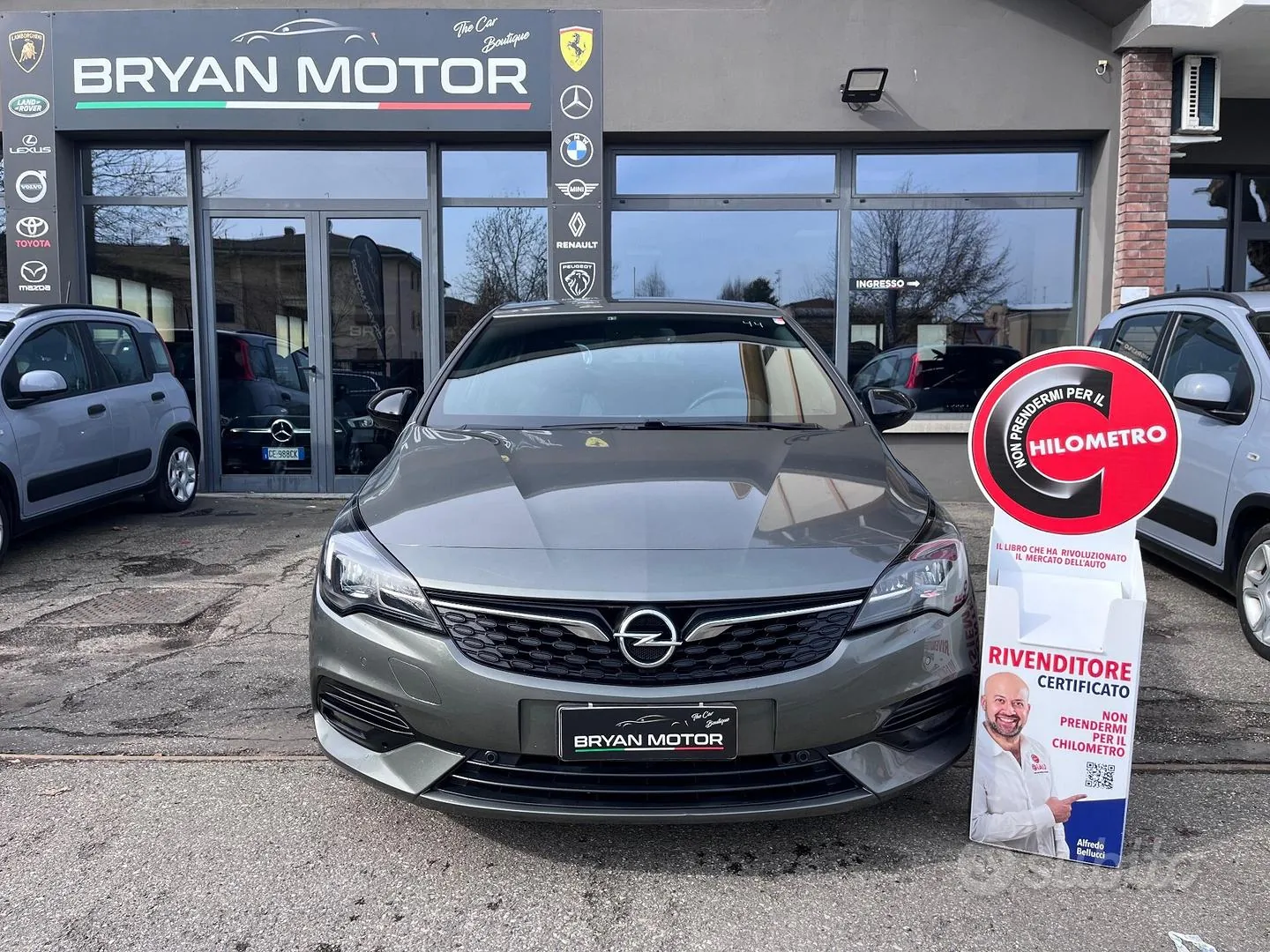 Opel Astra 2021 photo 2
