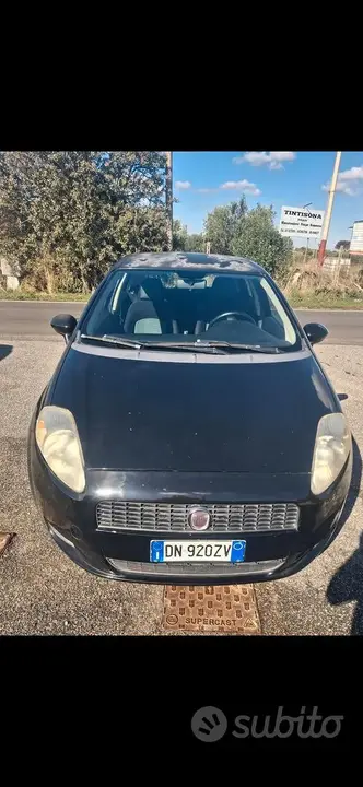 Fiat Grande Punto 2008 photo 2