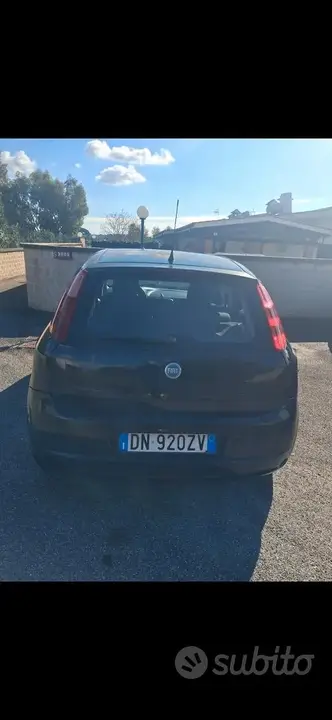 Fiat Grande Punto 2008 photo 3
