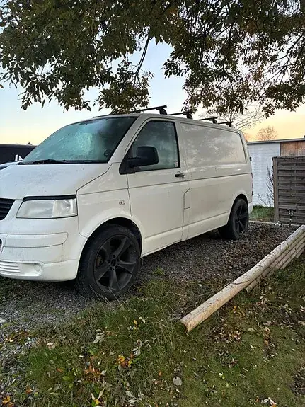 Volkswagen Transporter 2009 photo 3
