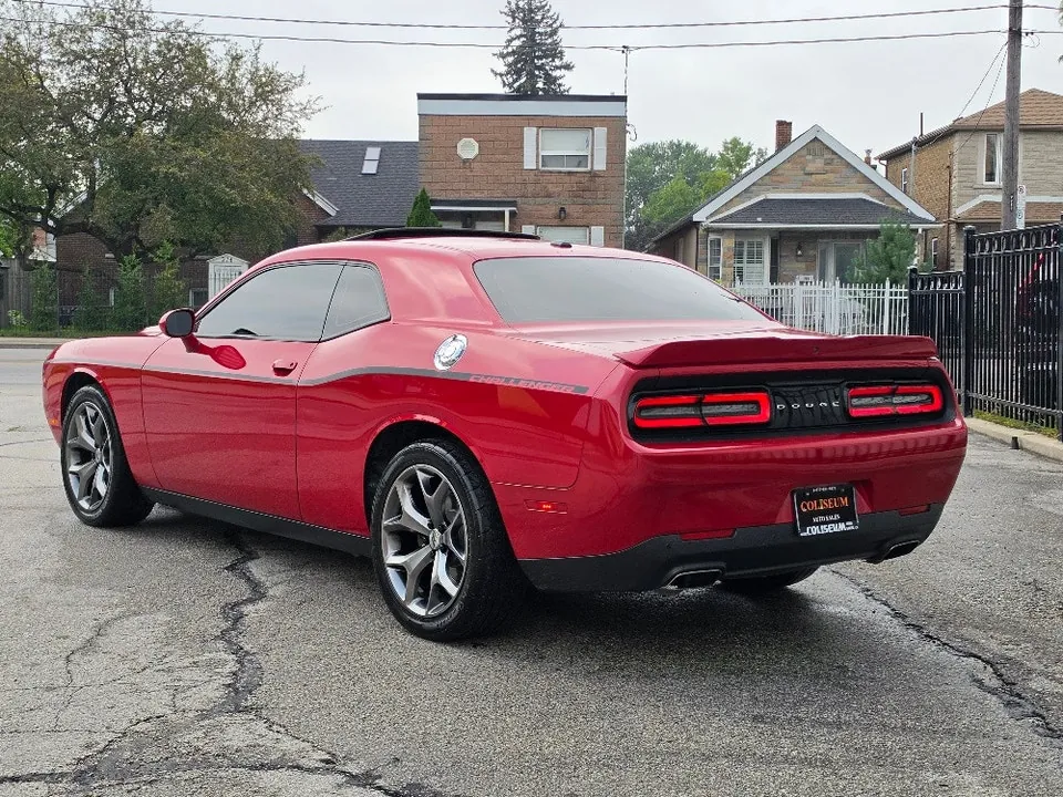 Dodge Challenger 2017 photo 3