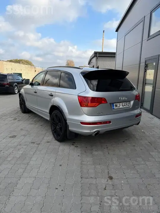 Audi Q7 2007 photo 5