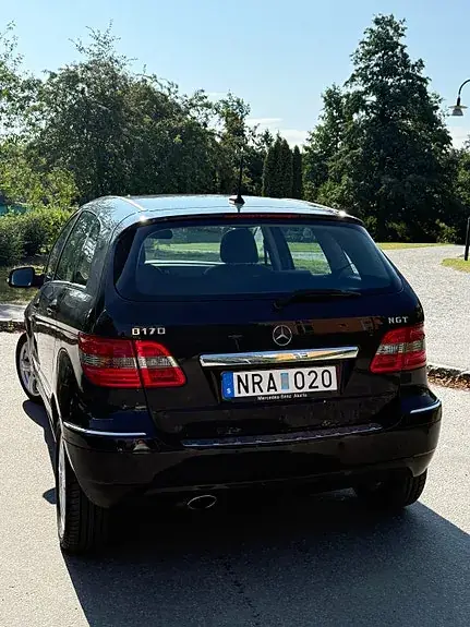 Mercedes-Benz B 170 2009 photo 3