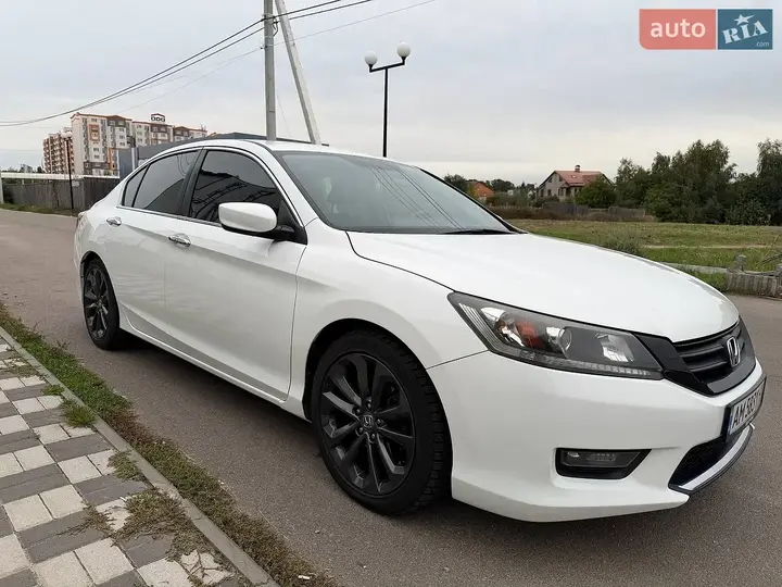 Honda Accord 2015 photo 4