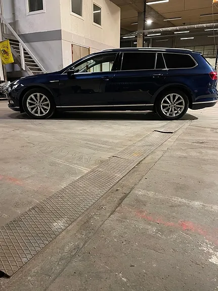 Volkswagen Passat 2016 photo 2