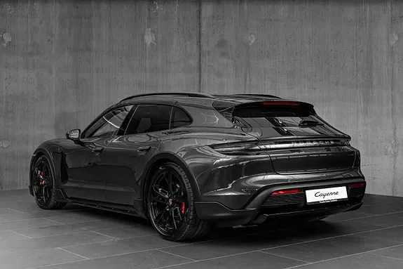 Porsche Taycan Cross Turismo 2023 photo 3