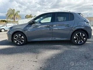 Peugeot 208 2025 photo 2