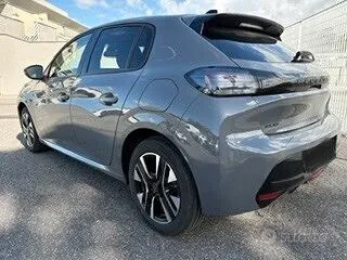 Peugeot 208 2025 photo 3