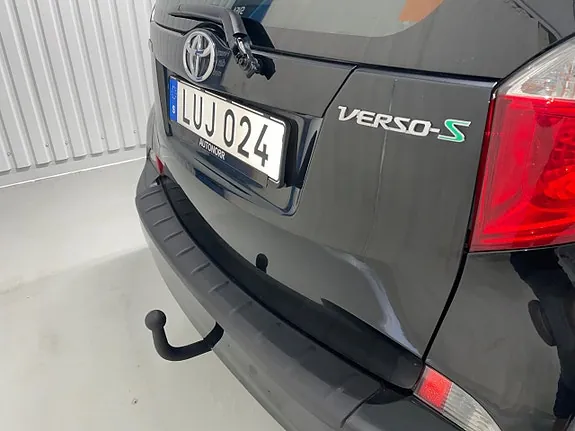 Toyota Verso-S 2012 photo 5
