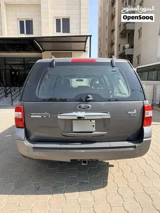 Ford Expedition 2013 photo 4