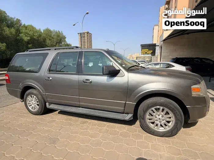 Ford Expedition 2013 photo 3