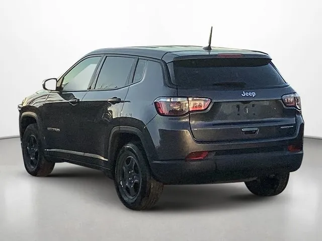 Jeep Compass 2022 photo 4