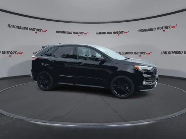 Ford Edge 2022 photo 2