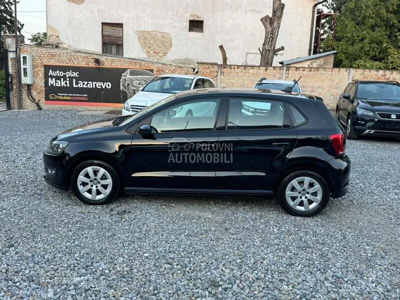 Volkswagen Polo 2012 photo 2