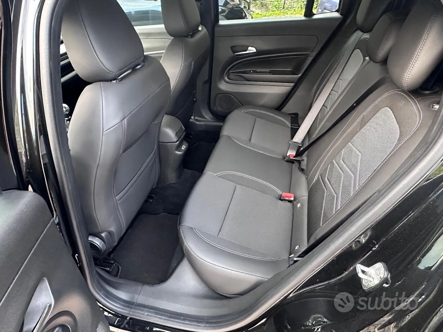 Jeep Avenger 2024 photo 5
