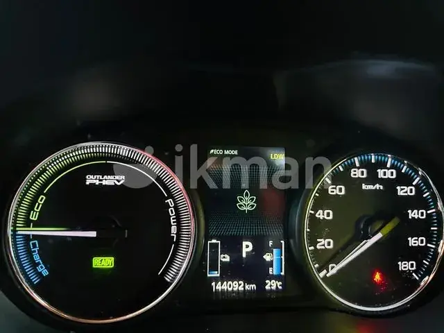 Mitsubishi Outlander 2016 photo 5