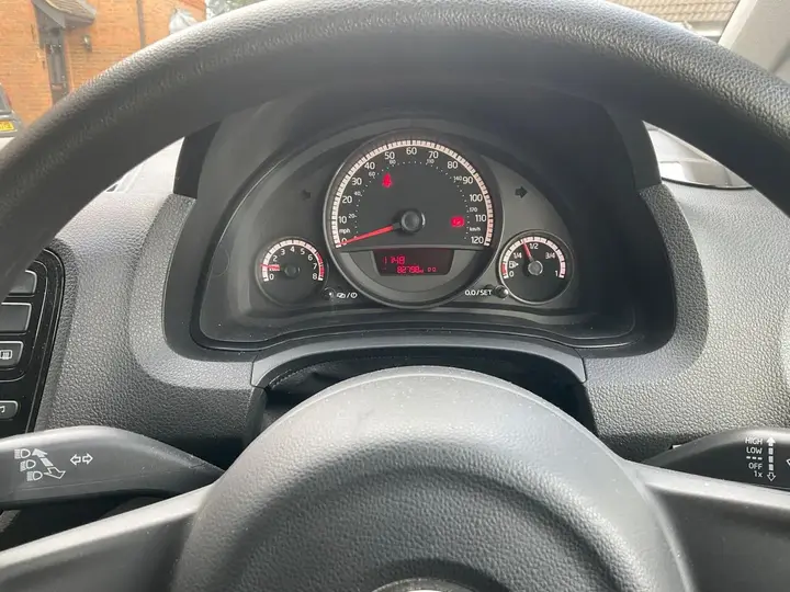 Volkswagen Up