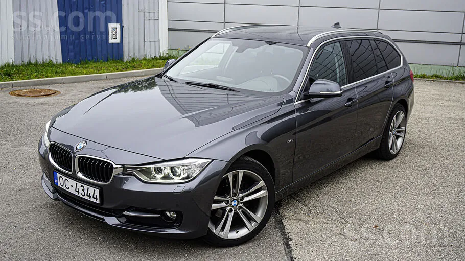 BMW 318 2015 photo 2
