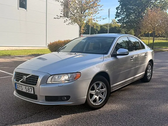 Volvo S80
