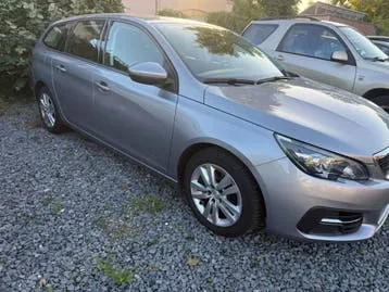Peugeot 308 2019 photo 2