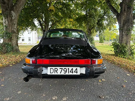 Porsche 911 1987 photo 5