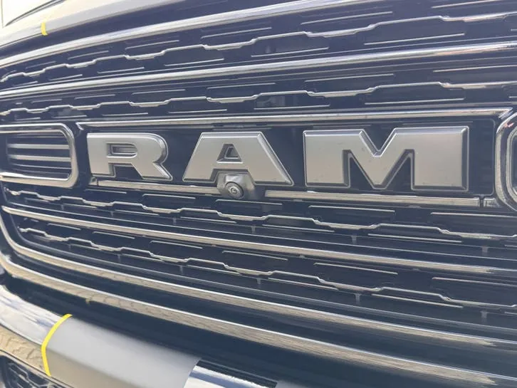 Dodge Ram 1500 2023 photo 3