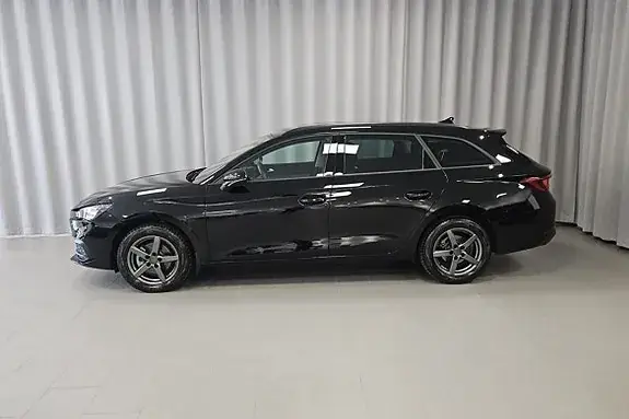 Seat Leon 2024 photo 2