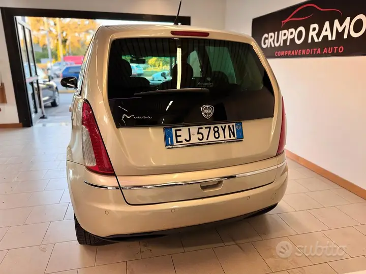Lancia Musa 2011 photo 4