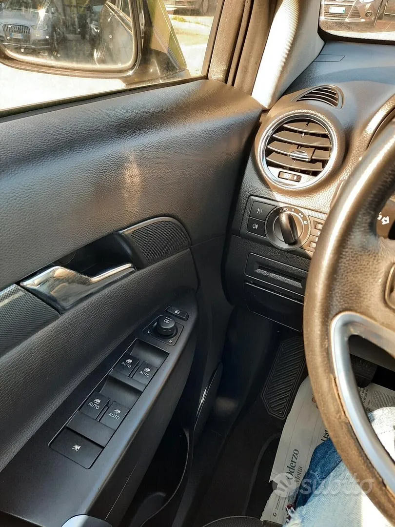 Opel Antara 2012 photo 3