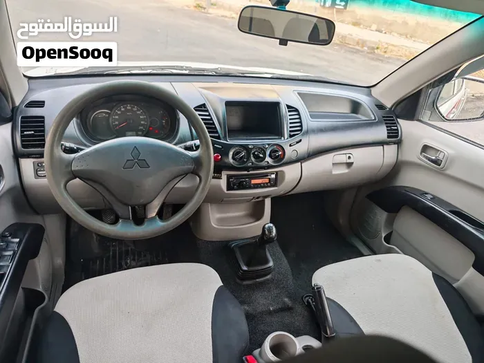 Mitsubishi L200 2015 photo 3